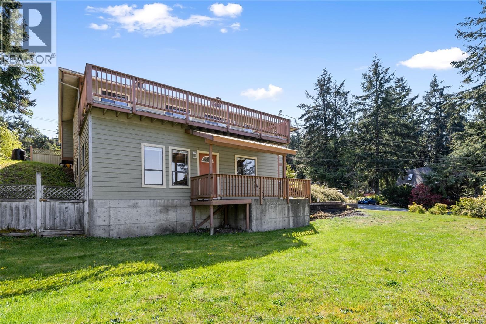 Photo 53 of 7496 Clark Cres, Lantzville BC