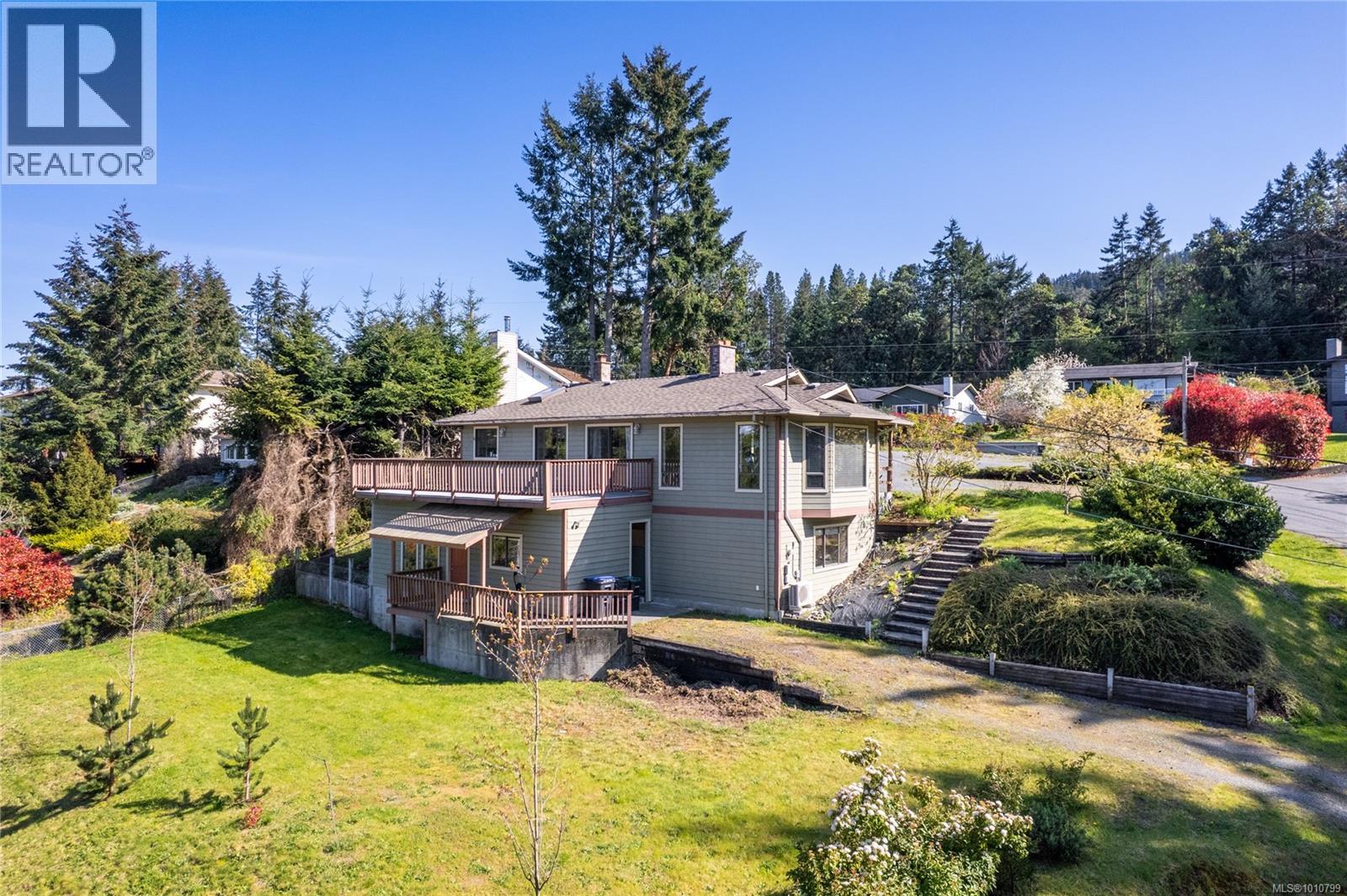 Photo 13 of 7496 Clark Cres, Lantzville BC