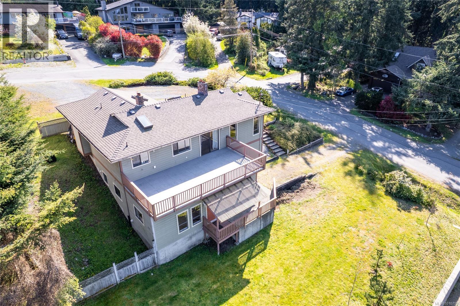 Photo 46 of 7496 Clark Cres, Lantzville BC
