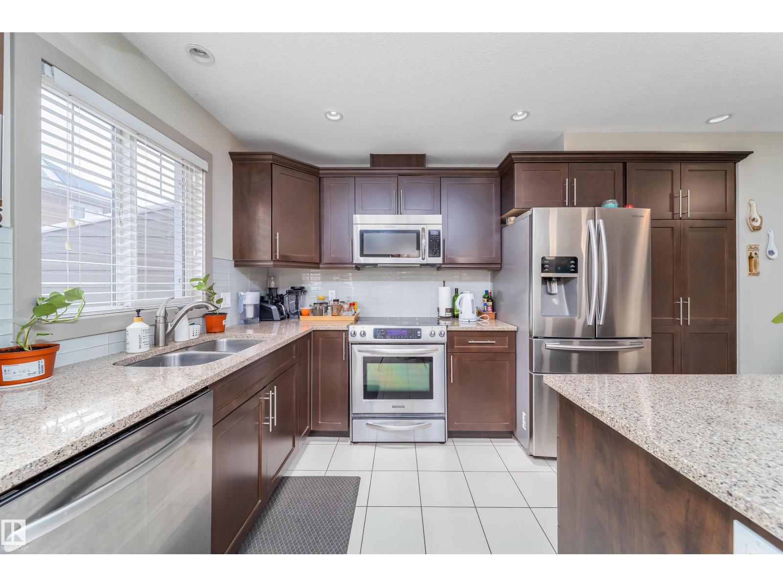 Photo 1 of 20 1150 Windermere Wy Sw, Edmonton AB