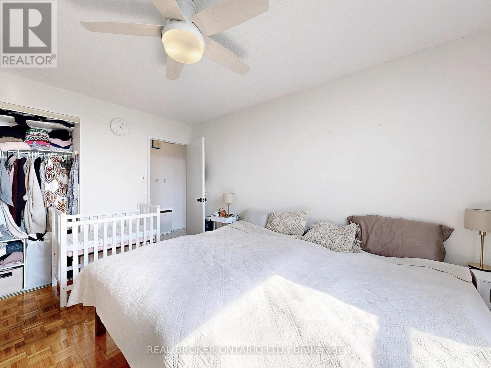 Photo 12 of 906 1338 York Mills Road, Toronto ON