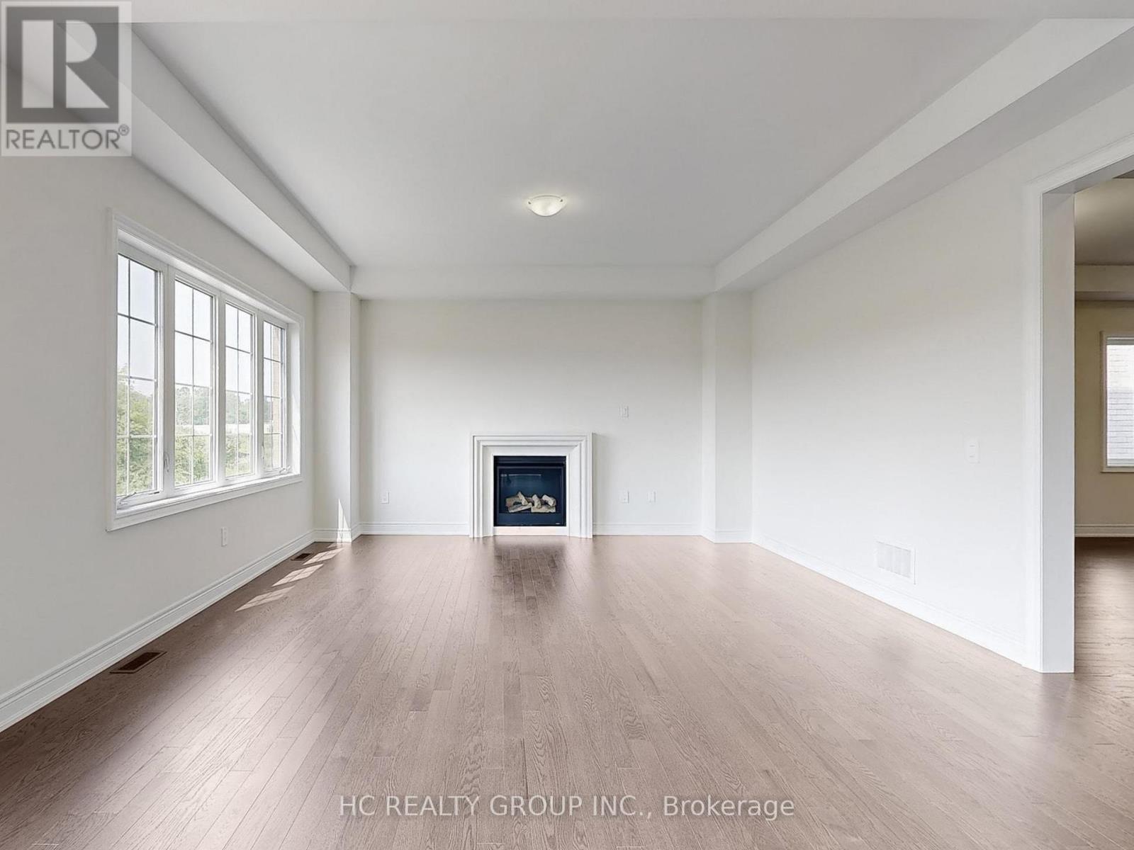 Photo 10 of 2941 Grindstone Crescent, Pickering ON