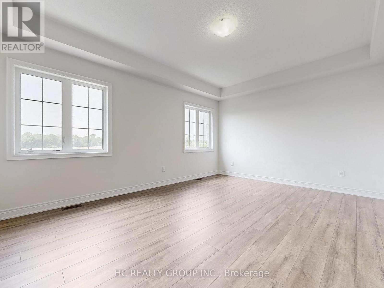 Photo 14 of 2941 Grindstone Crescent, Pickering ON