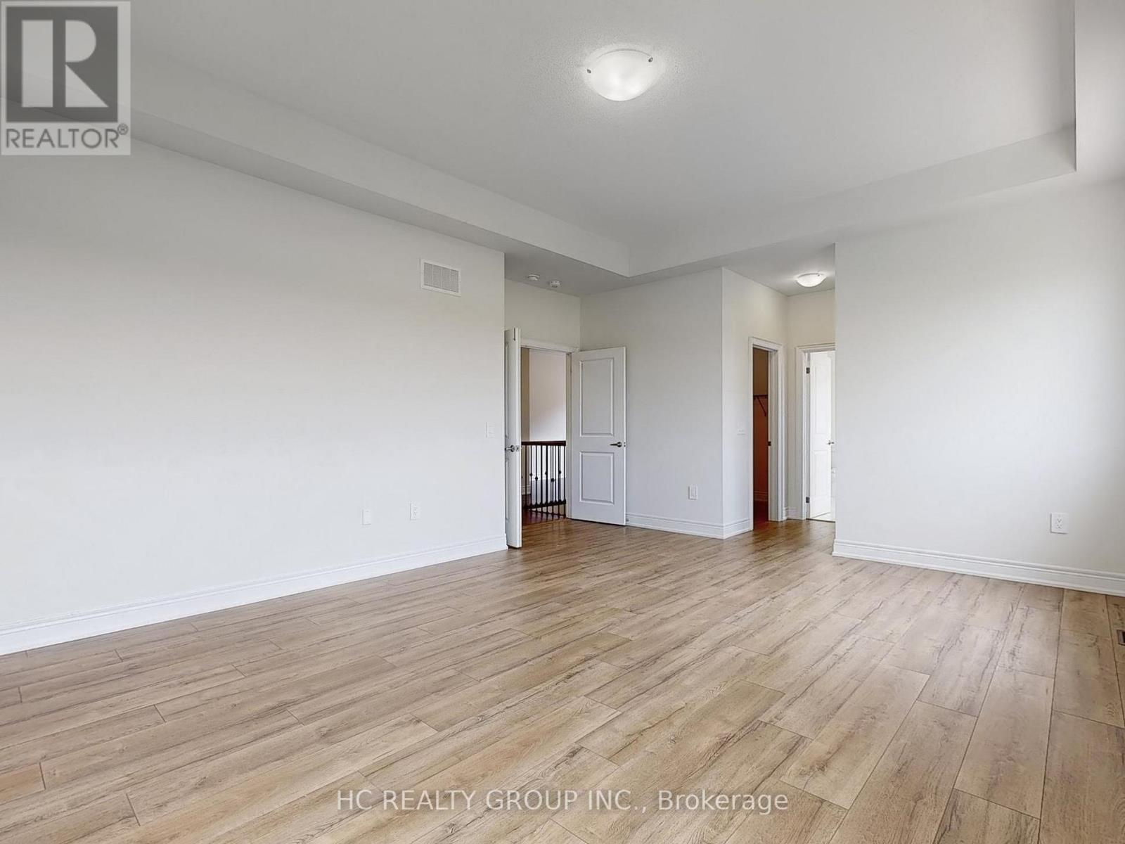 Photo 16 of 2941 Grindstone Crescent, Pickering ON
