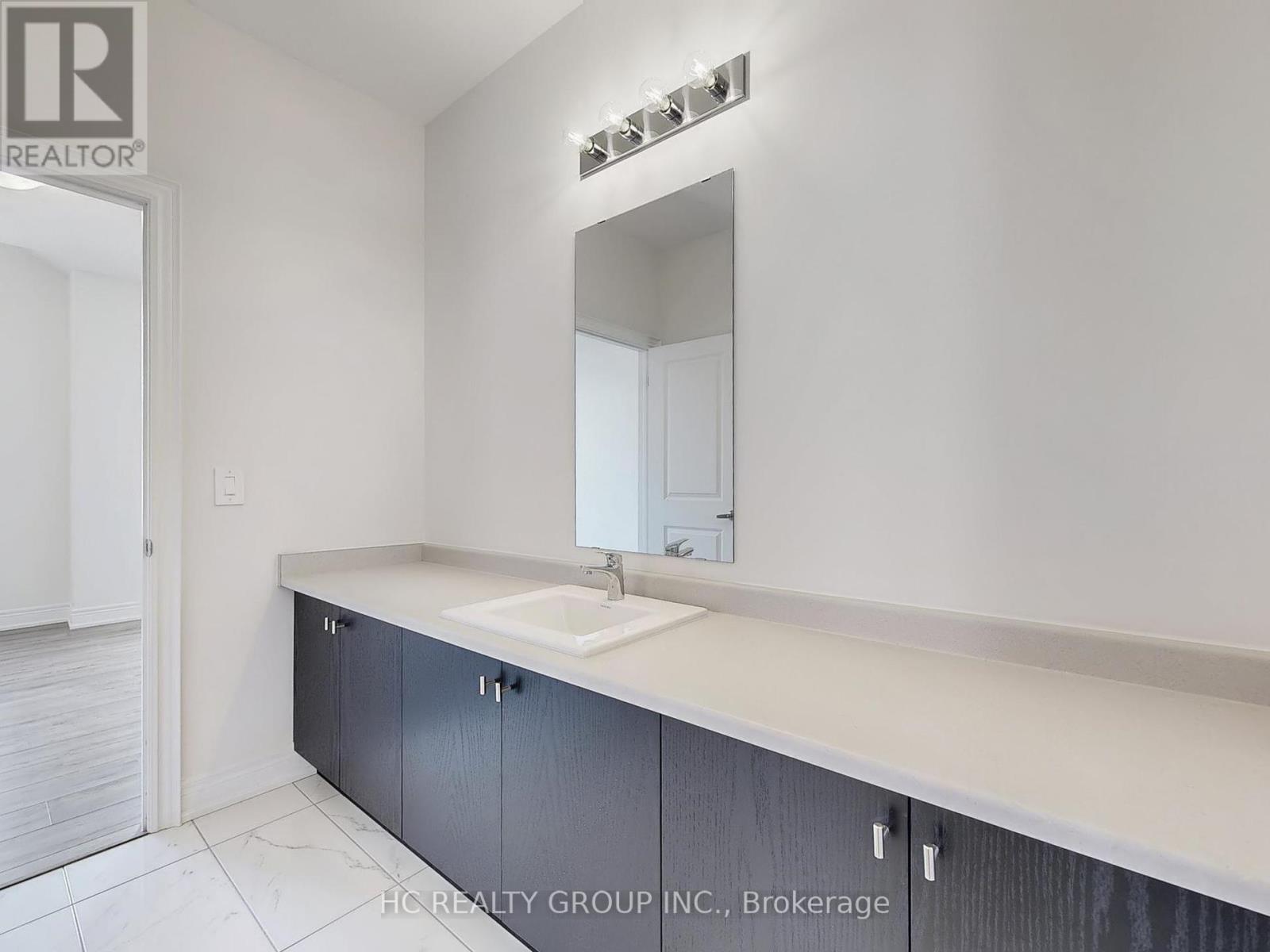 Photo 20 of 2941 Grindstone Crescent, Pickering ON