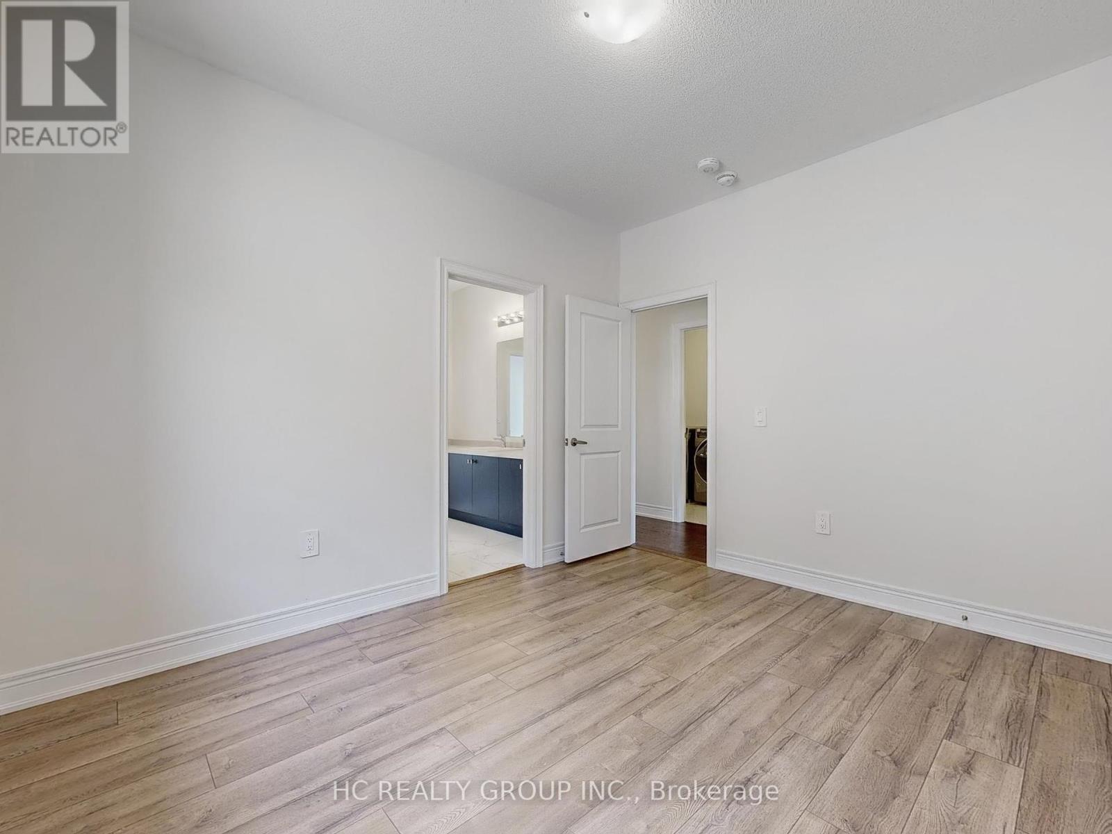 Photo 21 of 2941 Grindstone Crescent, Pickering ON
