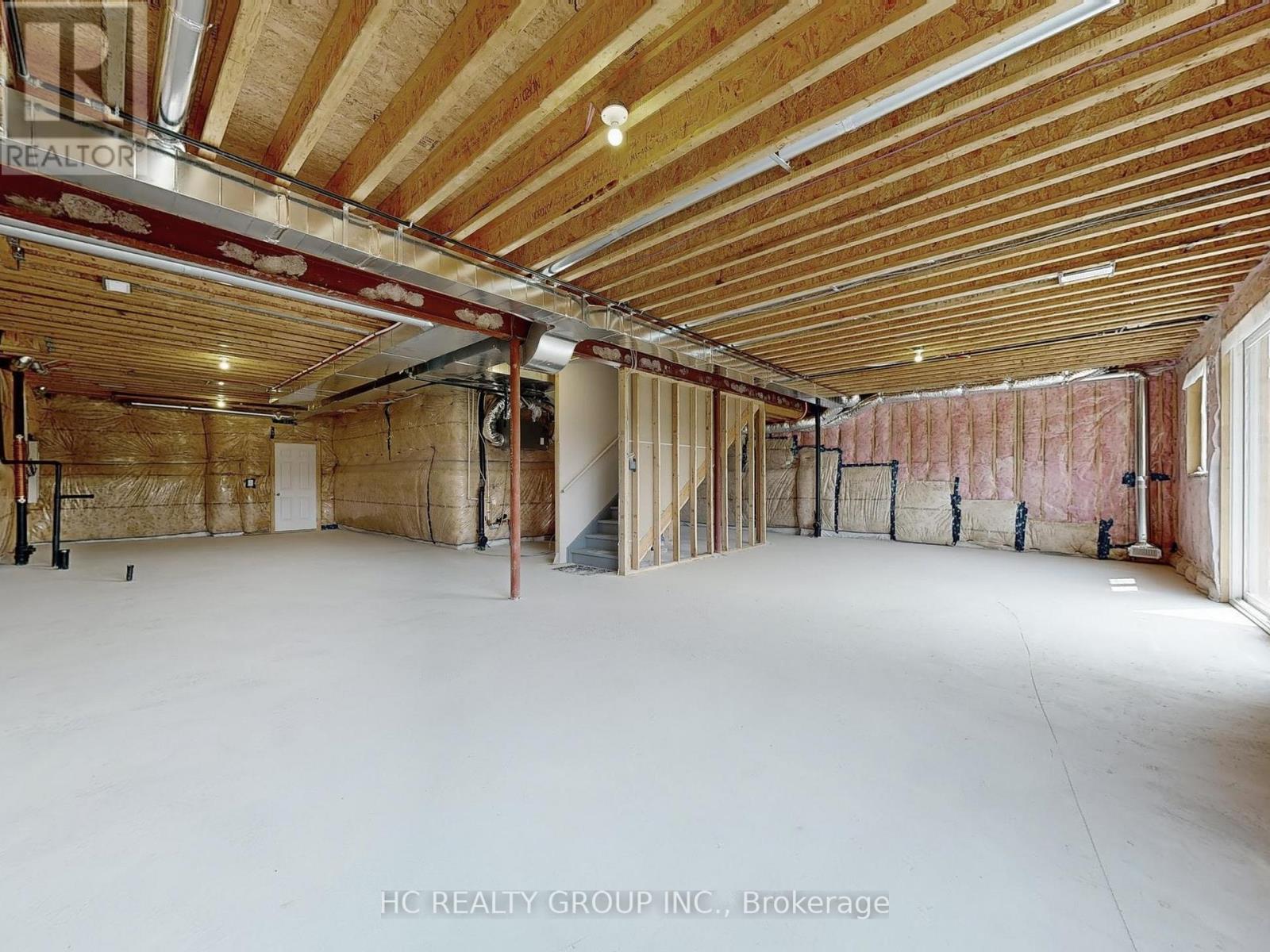 Photo 33 of 2941 Grindstone Crescent, Pickering ON