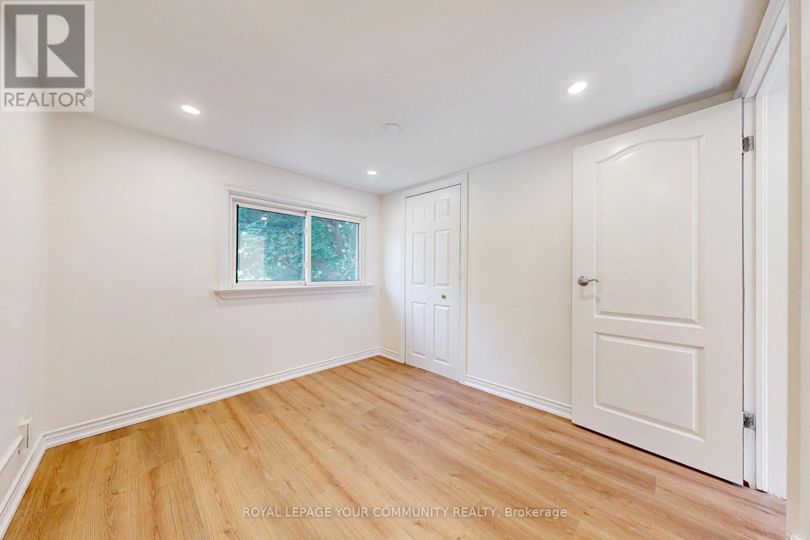 Photo 22 of 83 Lundys Lane, Newmarket ON