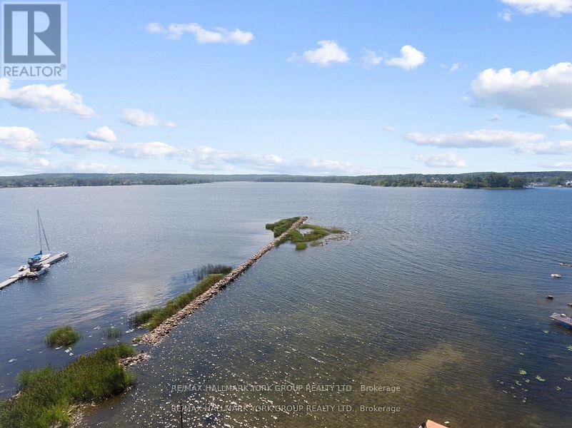 Photo 32 of 42 Lighthouse Crescent, Tay ON