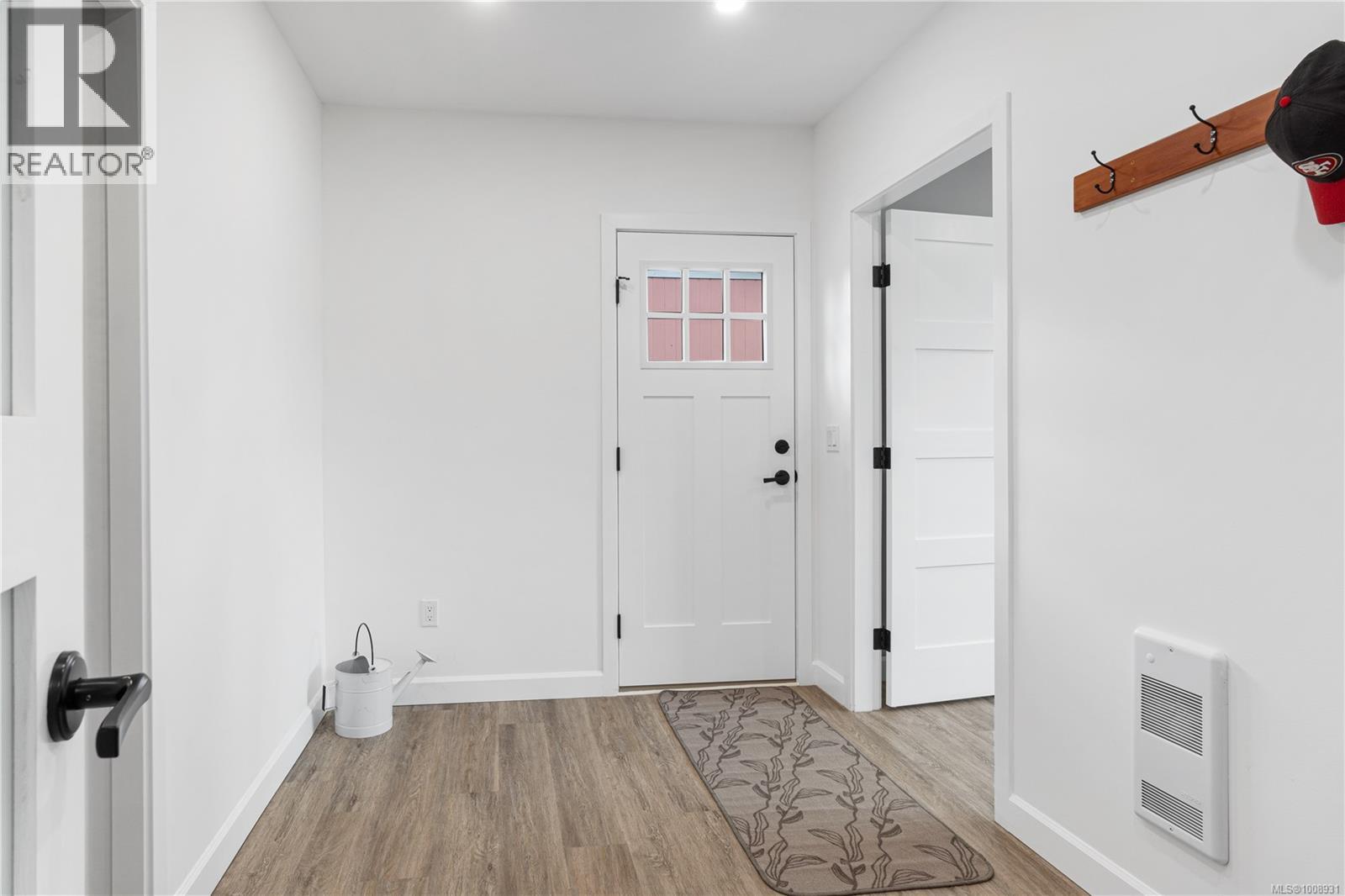 Photo 33 of 250 Cedar St, Parksville BC