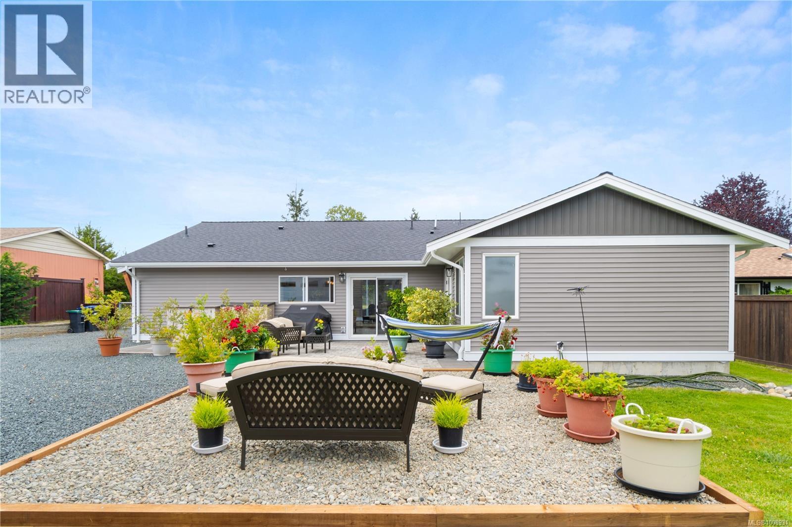 Photo 28 of 250 Cedar St, Parksville BC