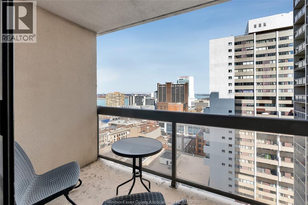Photo 17 of 150 Park Unit 1803, Windsor ON