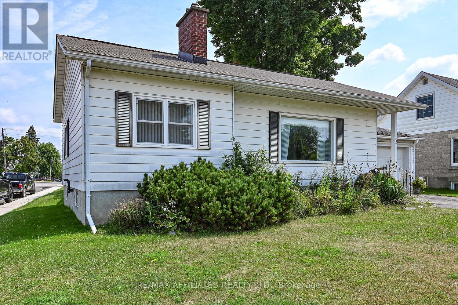 Photo 28 of 65 Jasper Avenue, Smiths Falls ON