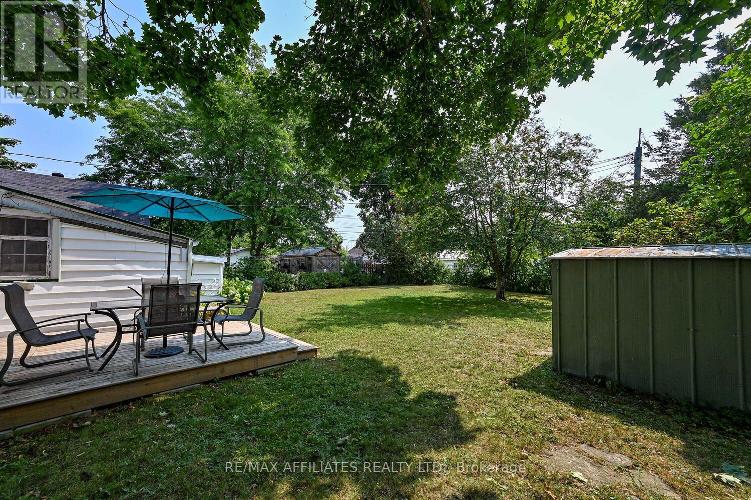 Photo 20 of 40 Oak Street, Smiths Falls ON