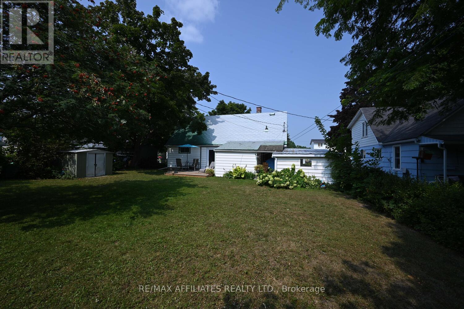 Photo 12 of 40 Oak Street, Smiths Falls ON