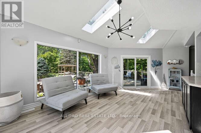 Photo 16 of 1144 Rideau Bend Crescent, Ottawa ON