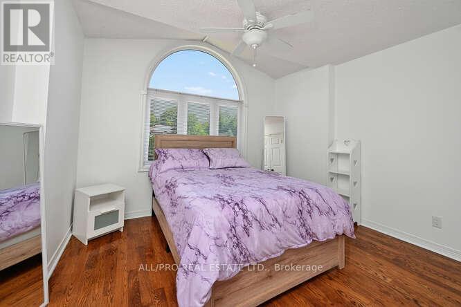 Photo 24 of 1144 Rideau Bend Crescent, Ottawa ON