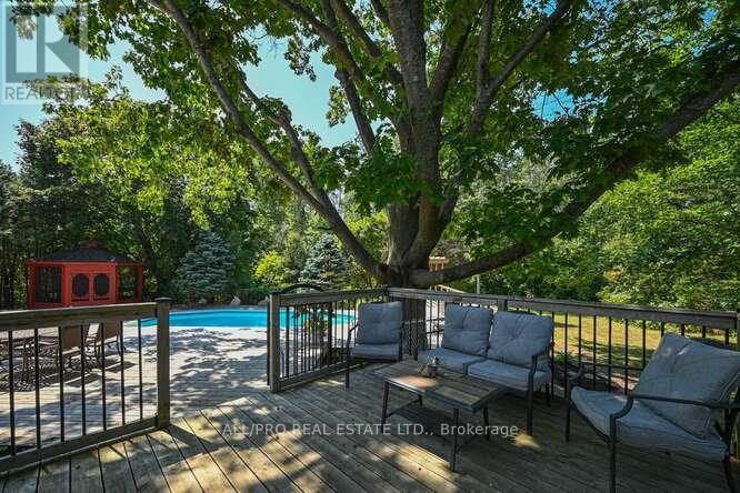 Photo 39 of 1144 Rideau Bend Crescent, Ottawa ON
