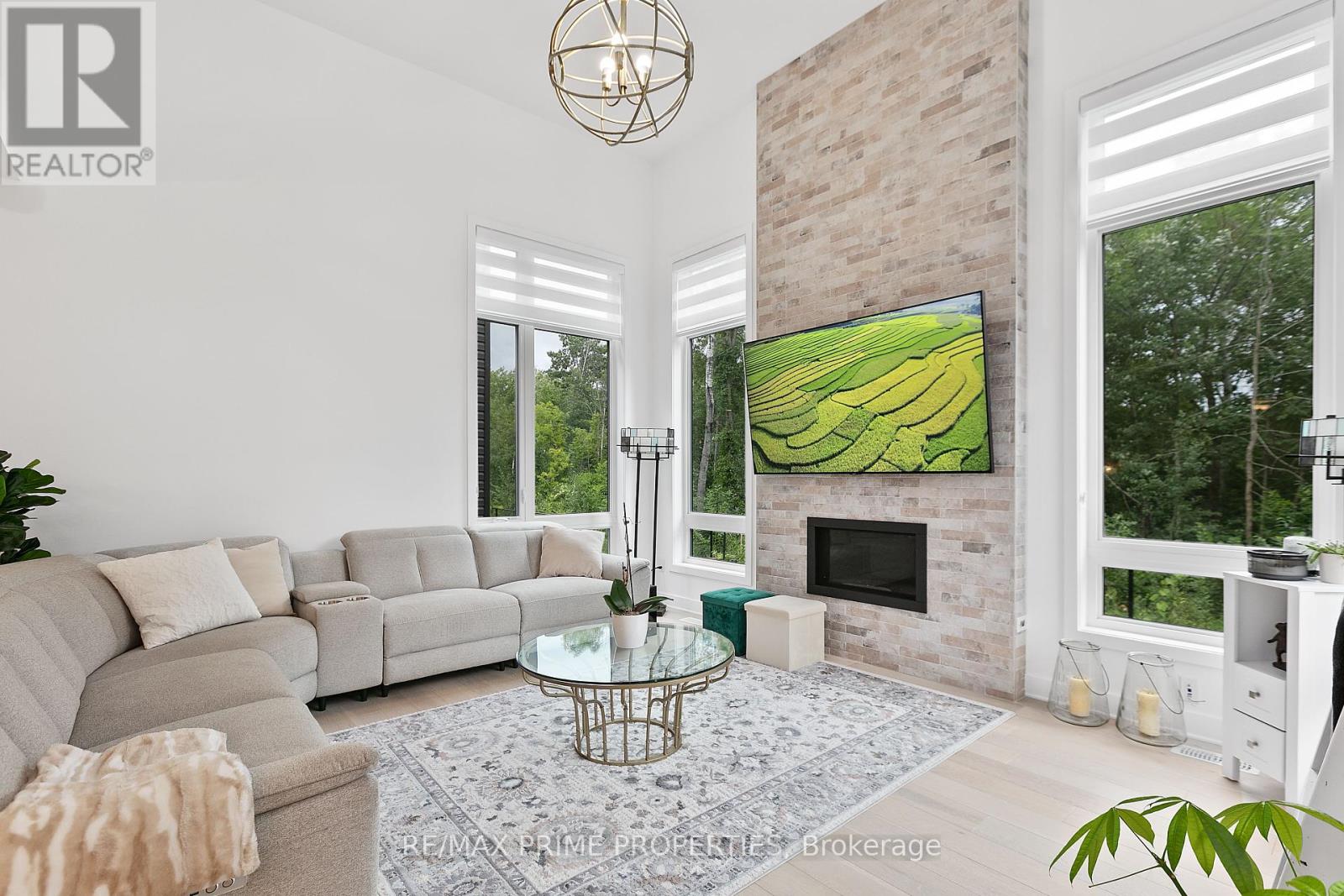 Photo 32 of 194 Bristol Crescent, North Grenville ON