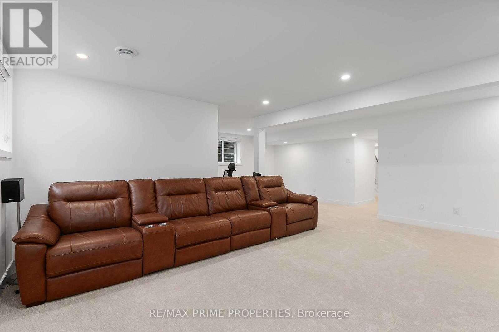 Photo 9 of 194 Bristol Crescent, North Grenville ON