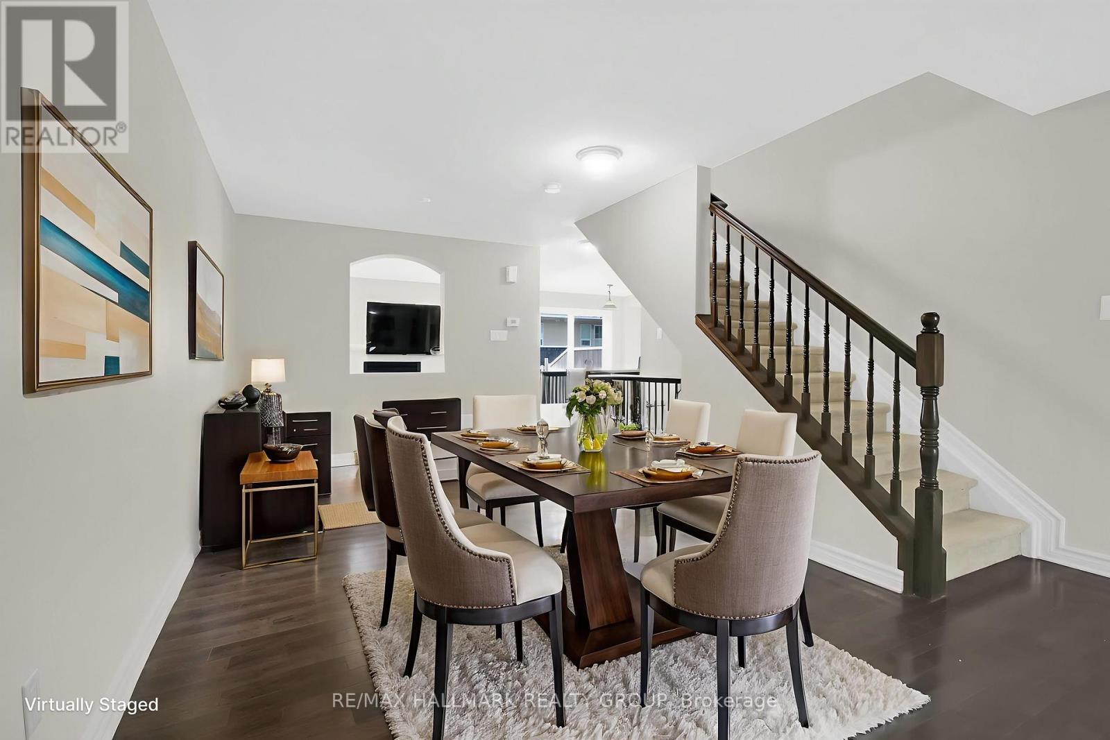 Photo 25 of 418 Temiskaming Crescent, Ottawa ON