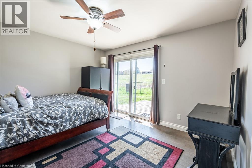 Photo 21 of 258 Oakhill Drive, Brantford ON
