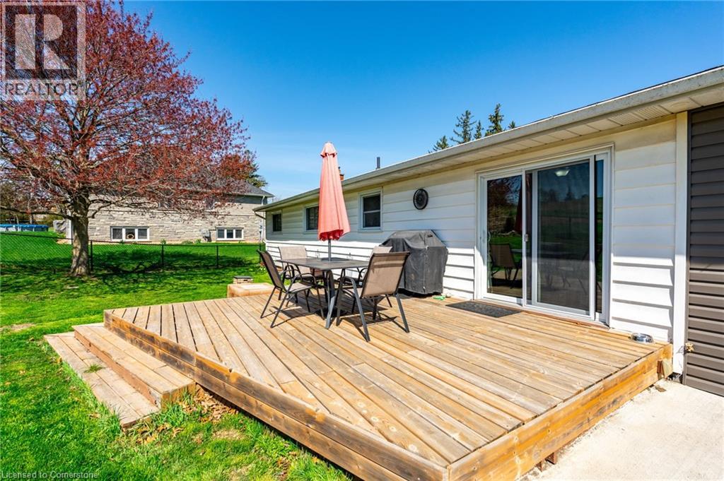 Photo 38 of 258 Oakhill Drive, Brantford ON