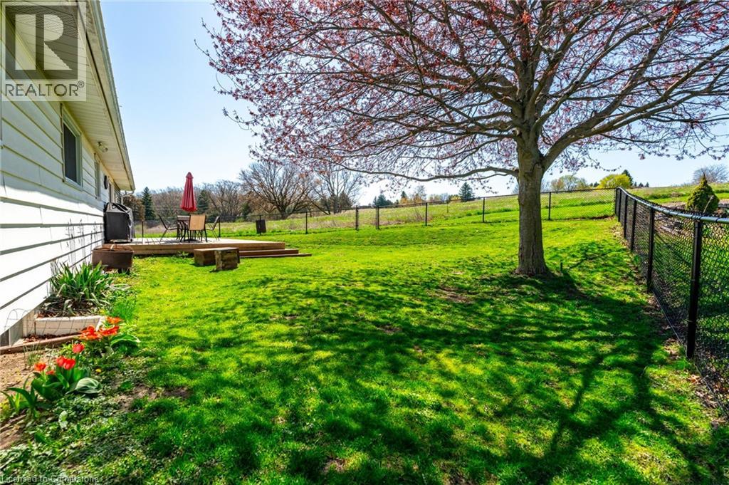 Photo 41 of 258 Oakhill Drive, Brantford ON