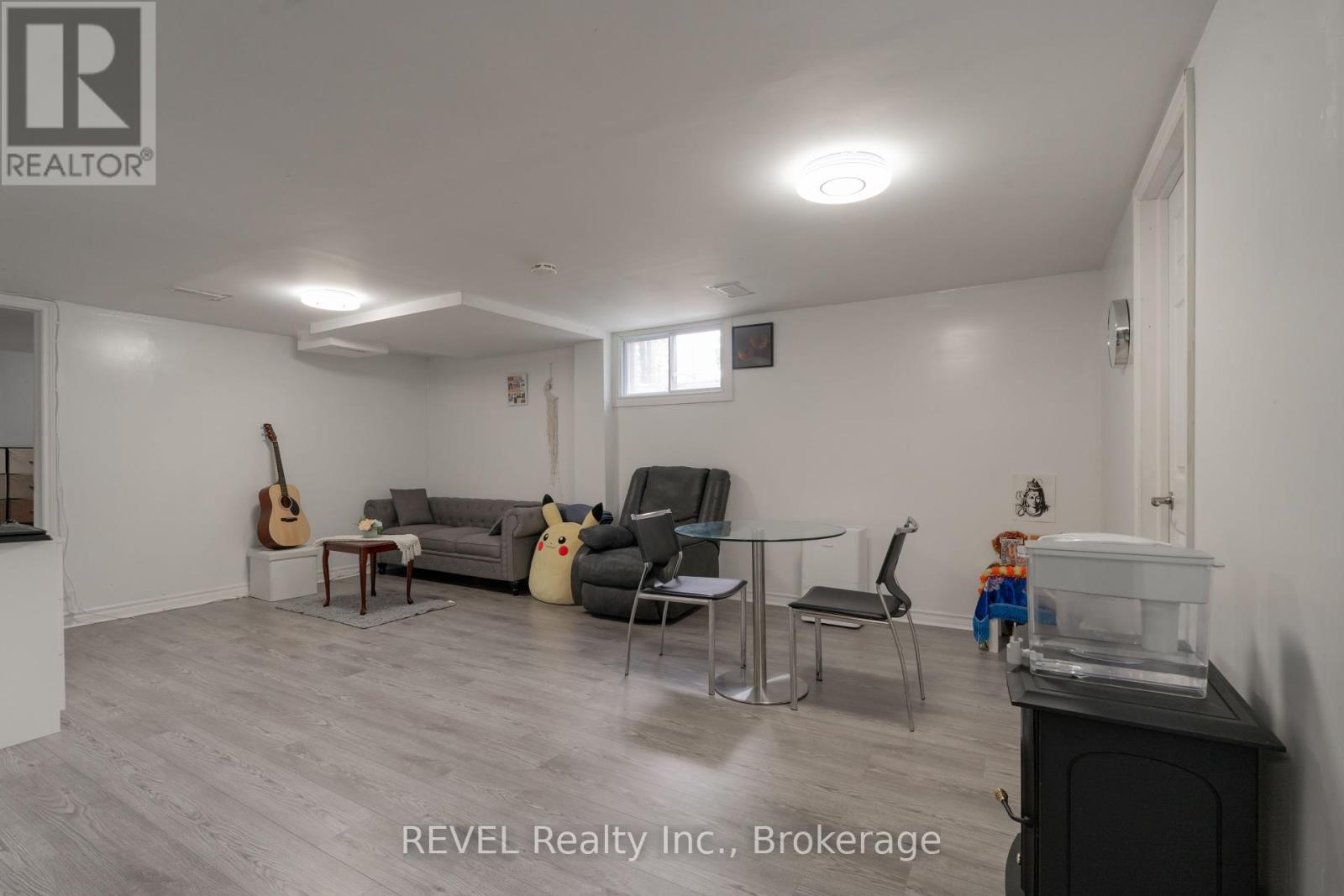 Photo 24 of 26 Hillgarden Road, St Catharines ON