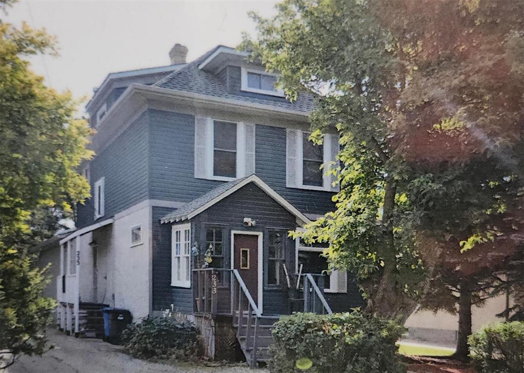 Photo 1 of 233 Wexford Street, Winnipeg MB