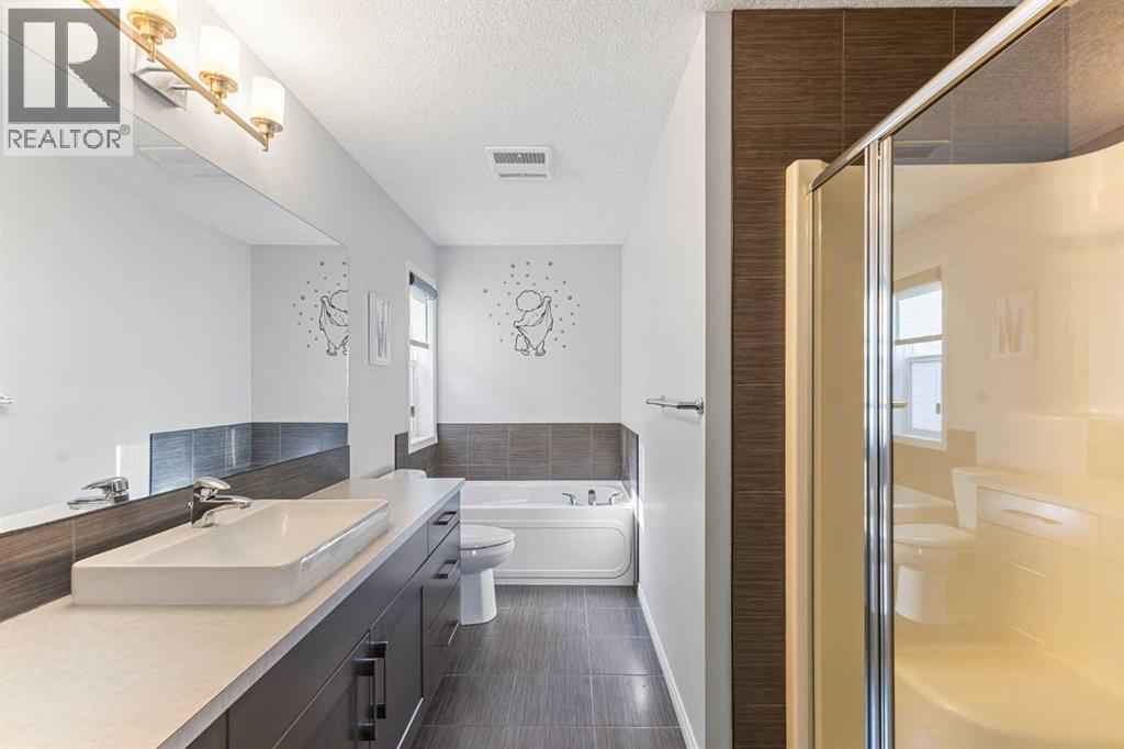 Photo 37 of 8 Copperpond Avenue Se, Calgary AB