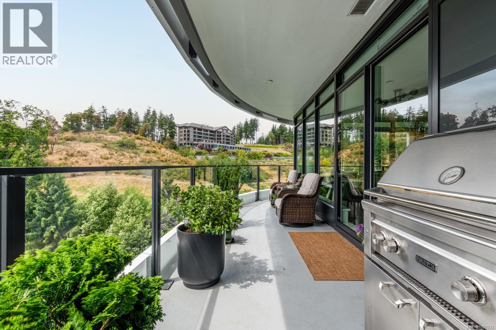 Photo 21 of 815 2000 Hannington Rd, Langford BC