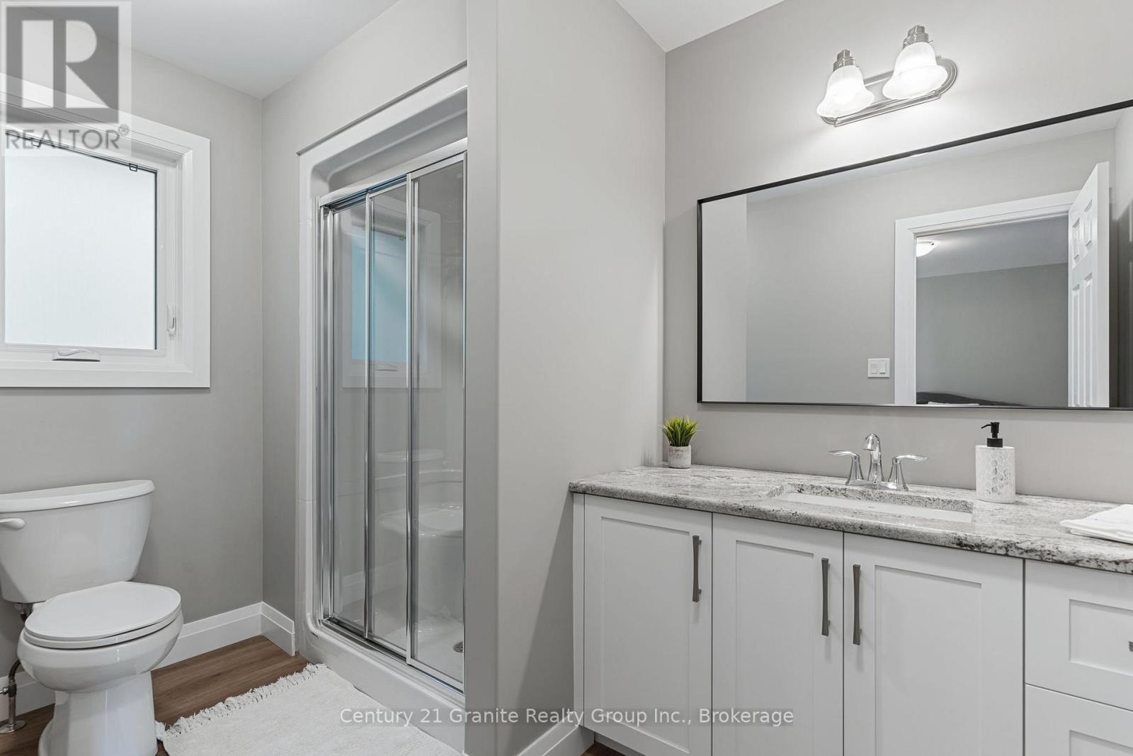 Photo 29 of 7 Marluc Avenue, Minden Hills ON