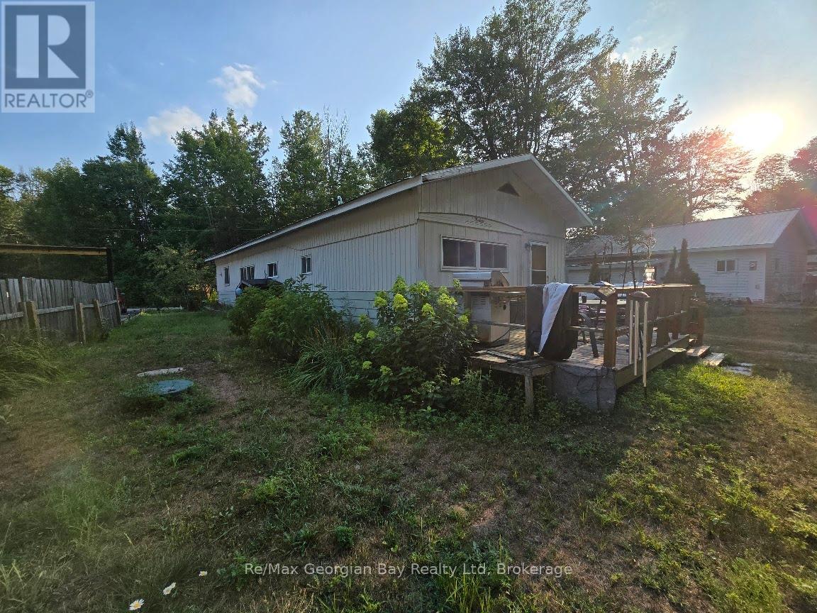 Photo 24 of 502 1713 Highway 11 South Highway, Gravenhurst ON