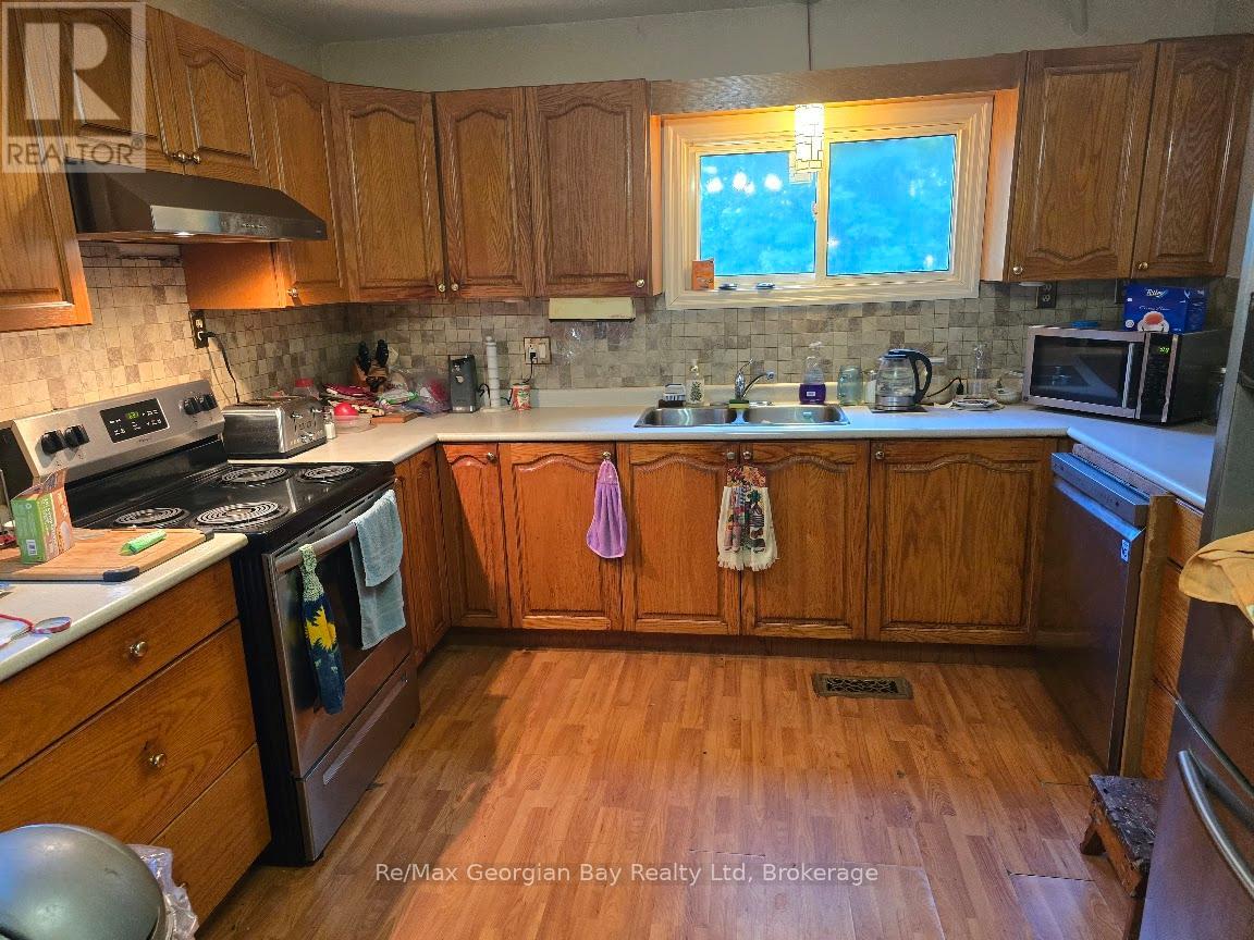 Photo 14 of 502 1713 Highway 11 South Highway, Gravenhurst ON