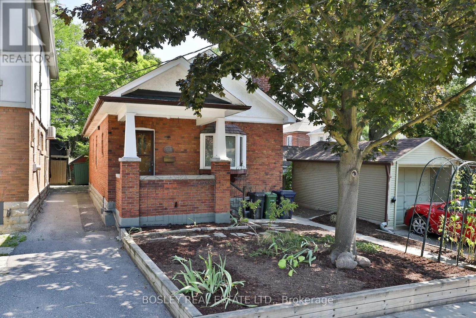Photo 1 of 15 Whitewood Road, Toronto ON