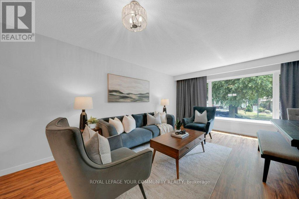 Photo 6 of 36 Dawson Street, Whitby ON