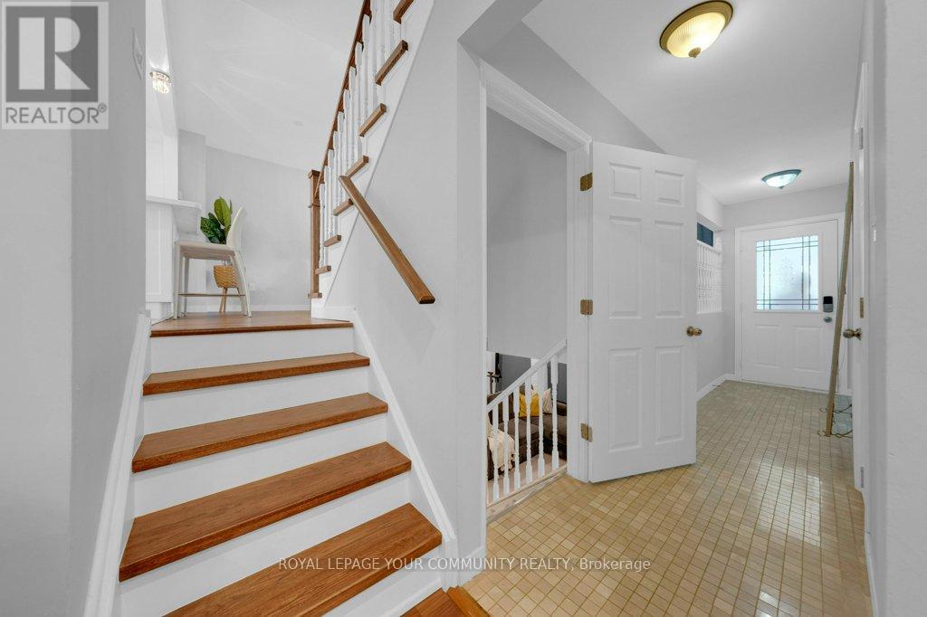 Photo 47 of 36 Dawson Street, Whitby ON