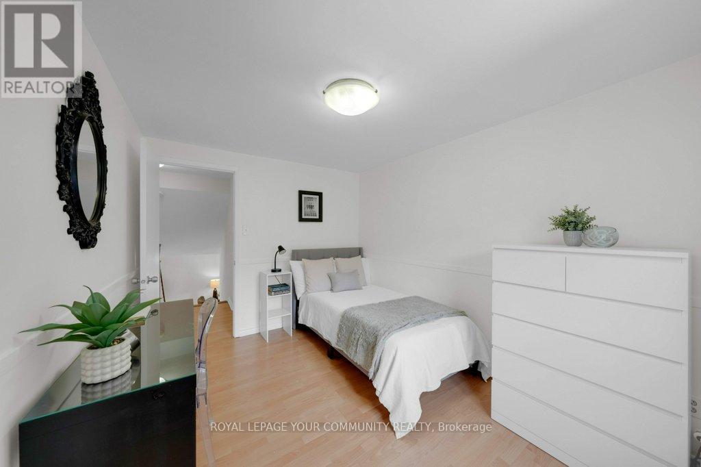Photo 45 of 36 Dawson Street, Whitby ON
