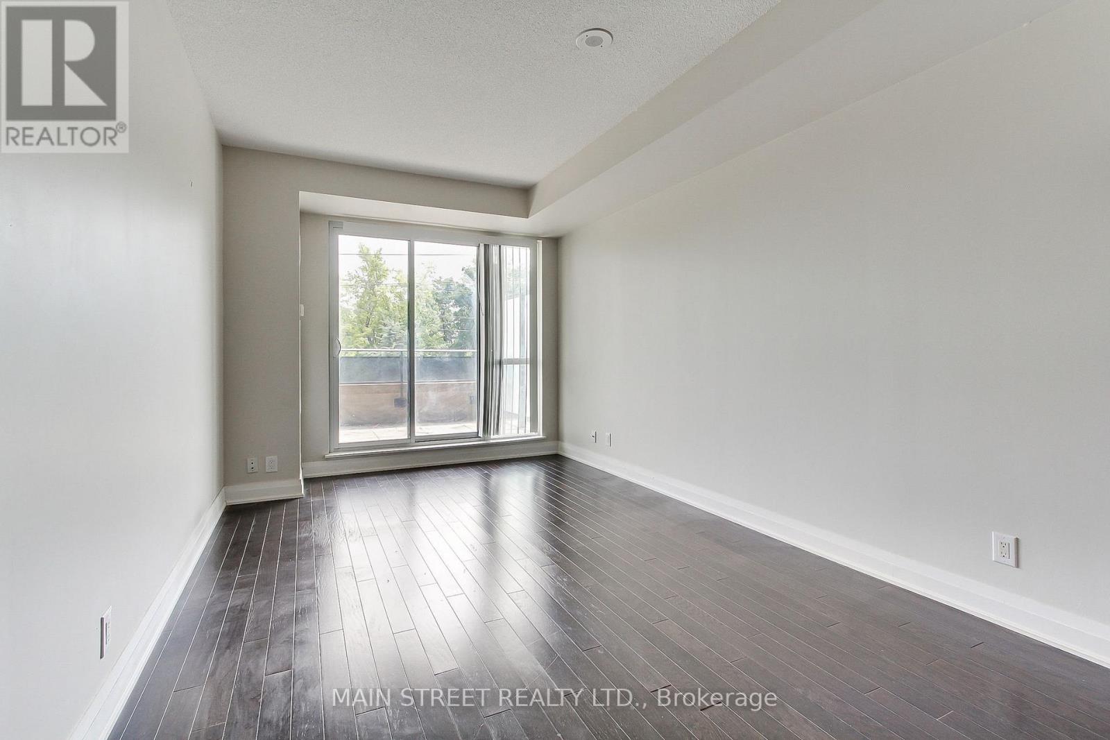 Photo 26 of 308 520 Steeles Avenue, Vaughan ON
