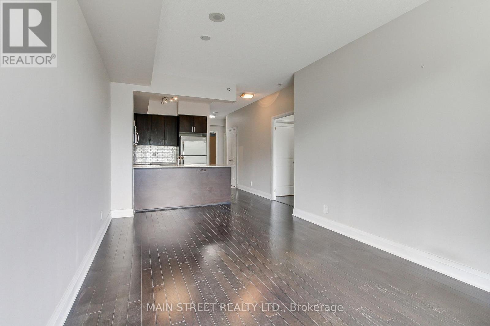 Photo 16 of 308 520 Steeles Avenue, Vaughan ON