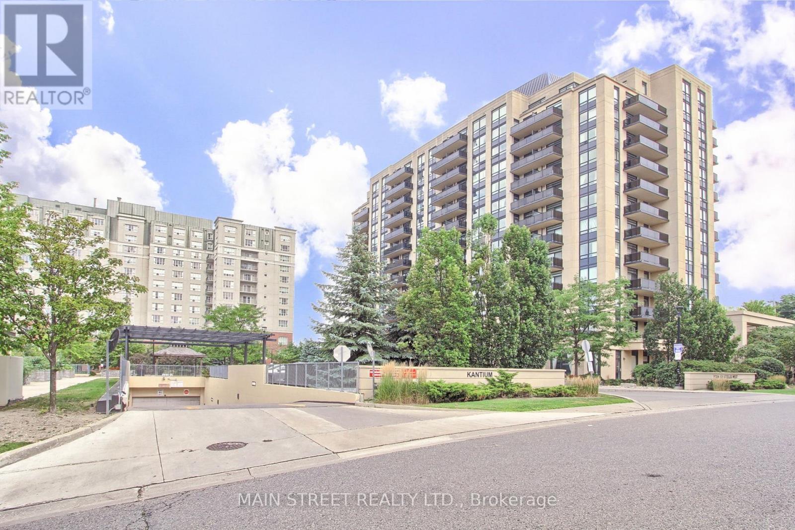 Photo 17 of 308 520 Steeles Avenue, Vaughan ON