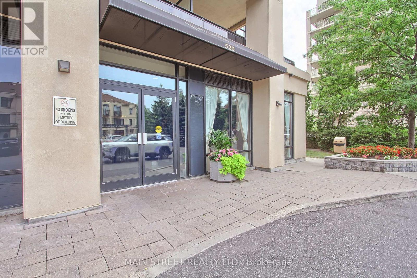 Photo 32 of 308 520 Steeles Avenue, Vaughan ON