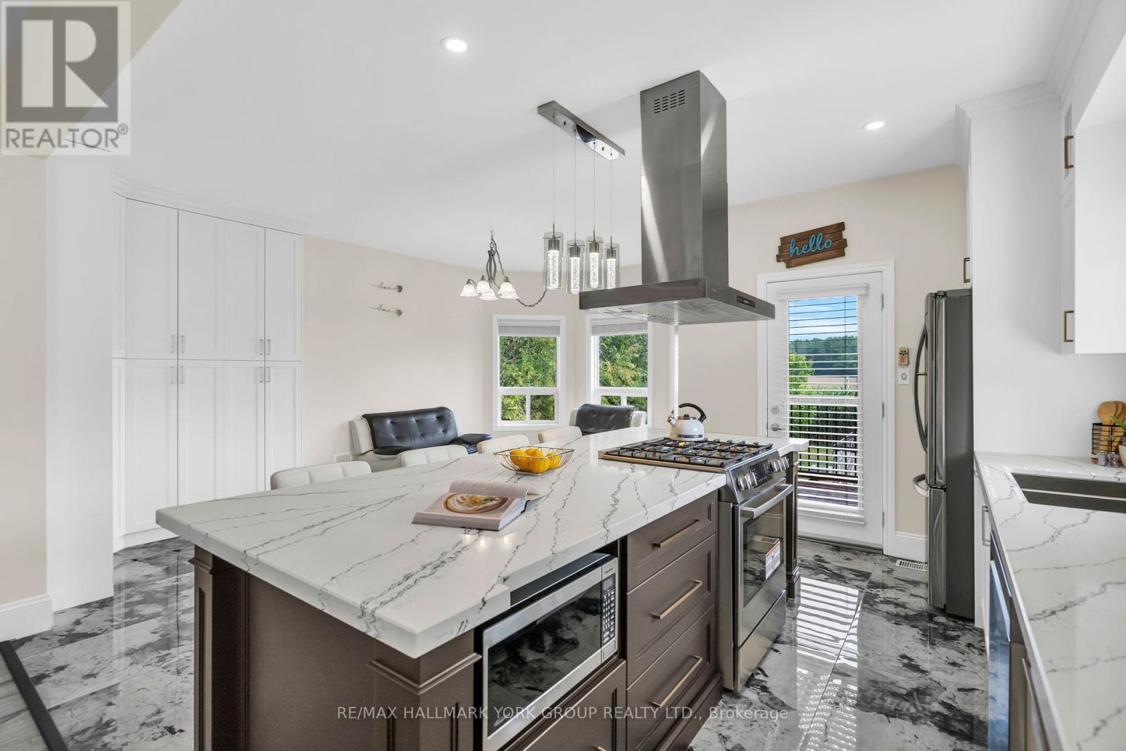 Photo 14 of 36 Ball Avenue E, Brock ON