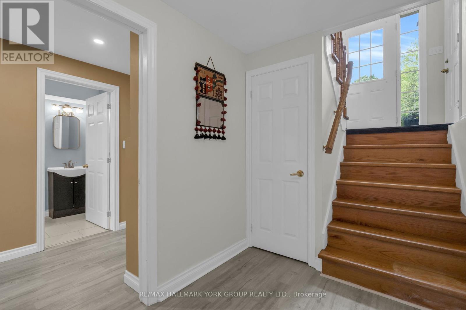 Photo 42 of 36 Ball Avenue E, Brock ON