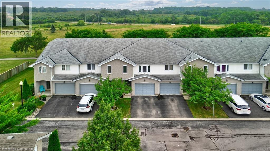 Photo 2 of 800 Paramount Drive Unit 28, Stoney Creek ON