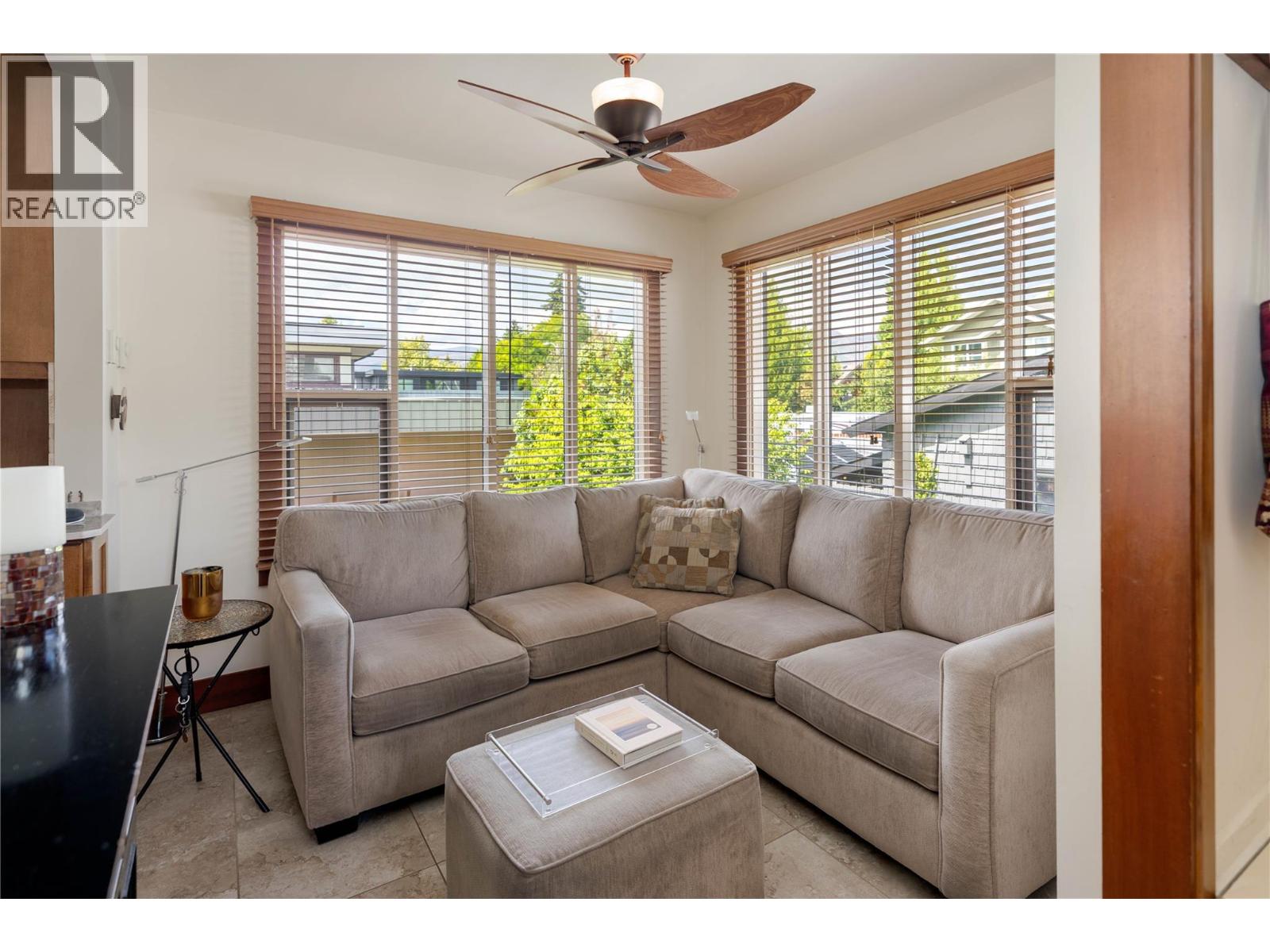  354 BURNE Avenue, Kelowna