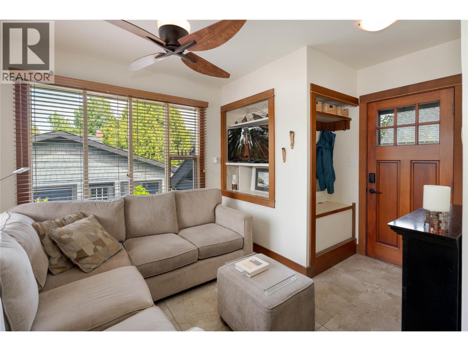  354 BURNE Avenue, Kelowna