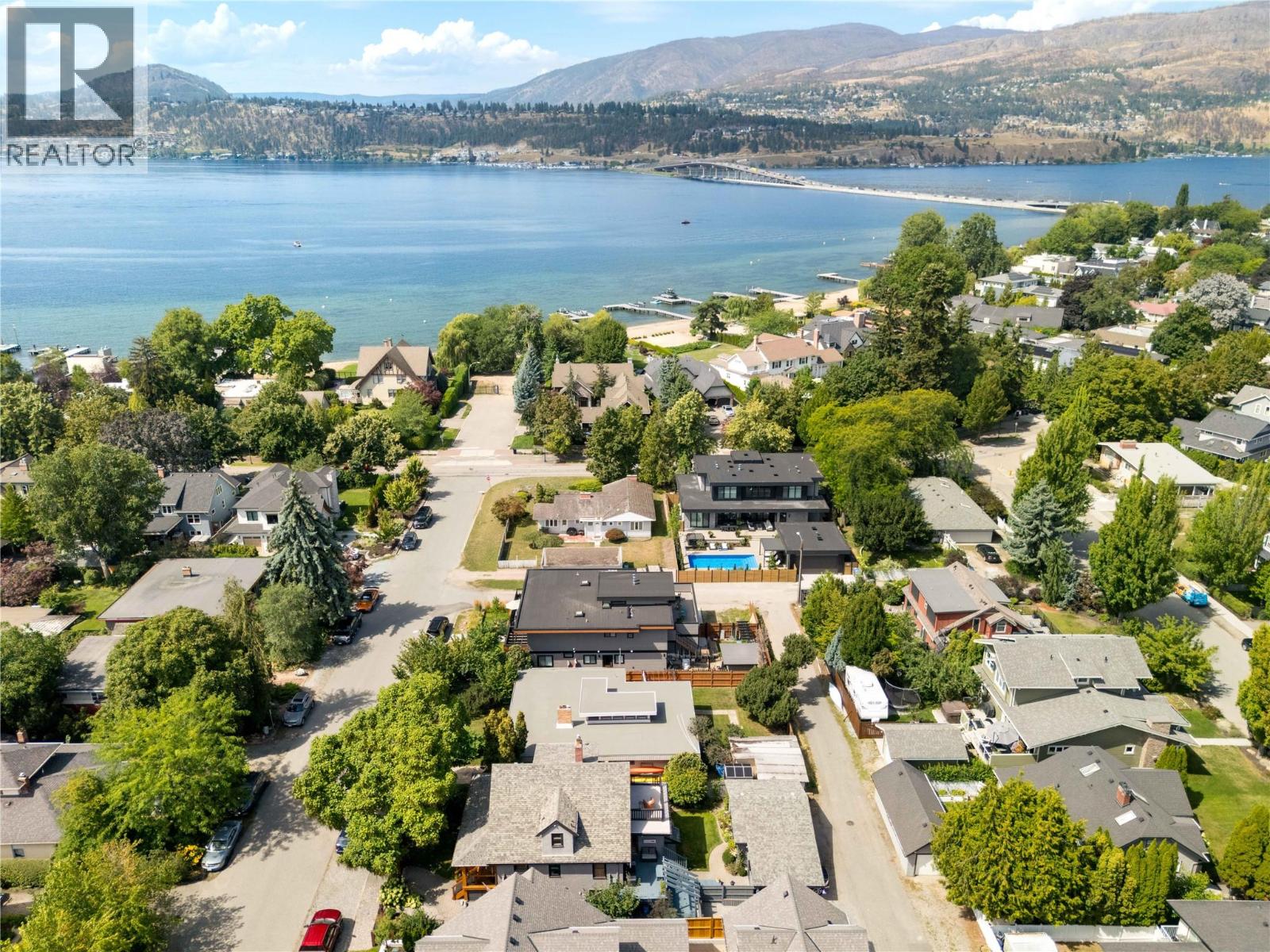  354 BURNE Avenue, Kelowna