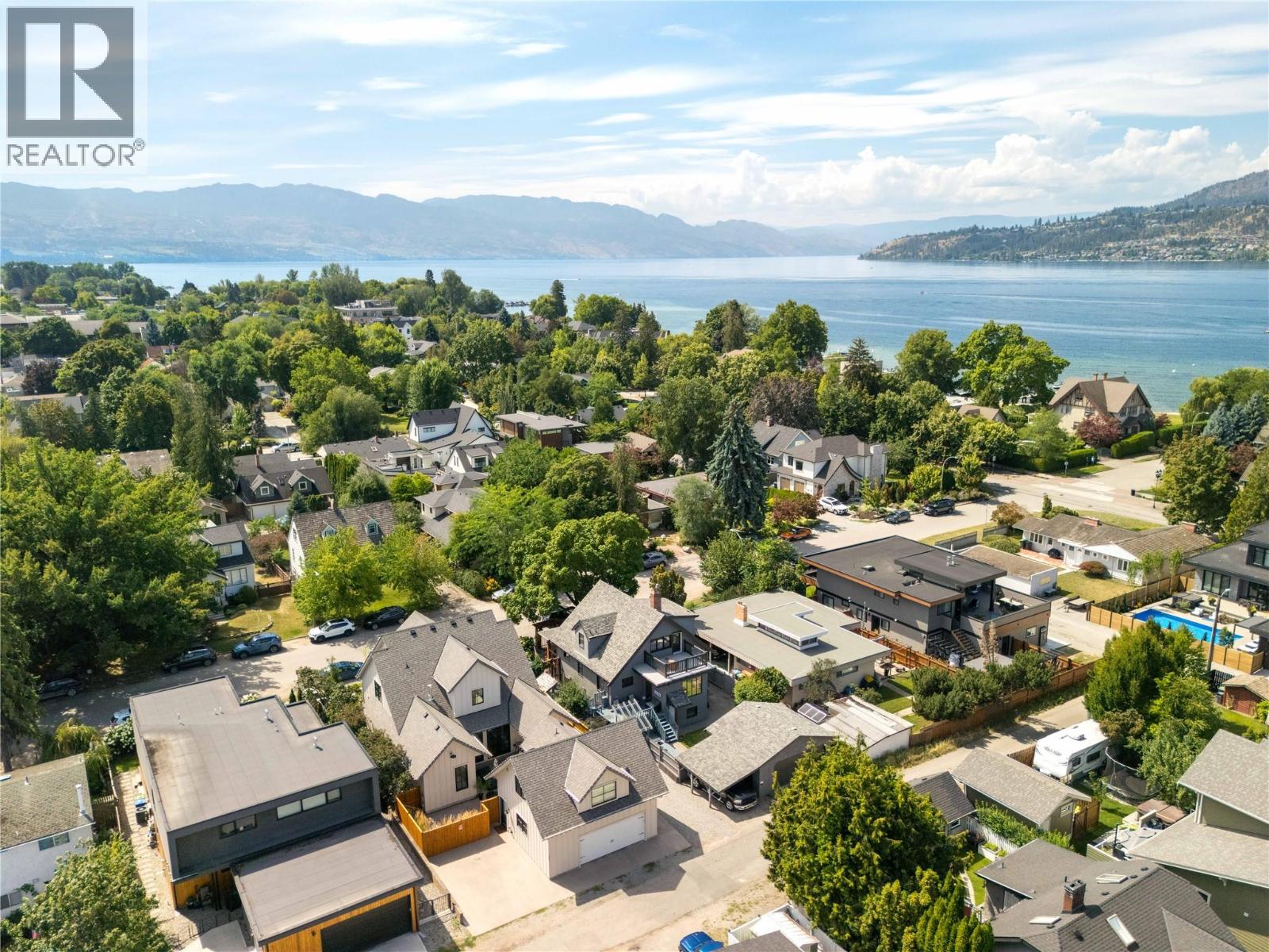  354 BURNE Avenue, Kelowna
